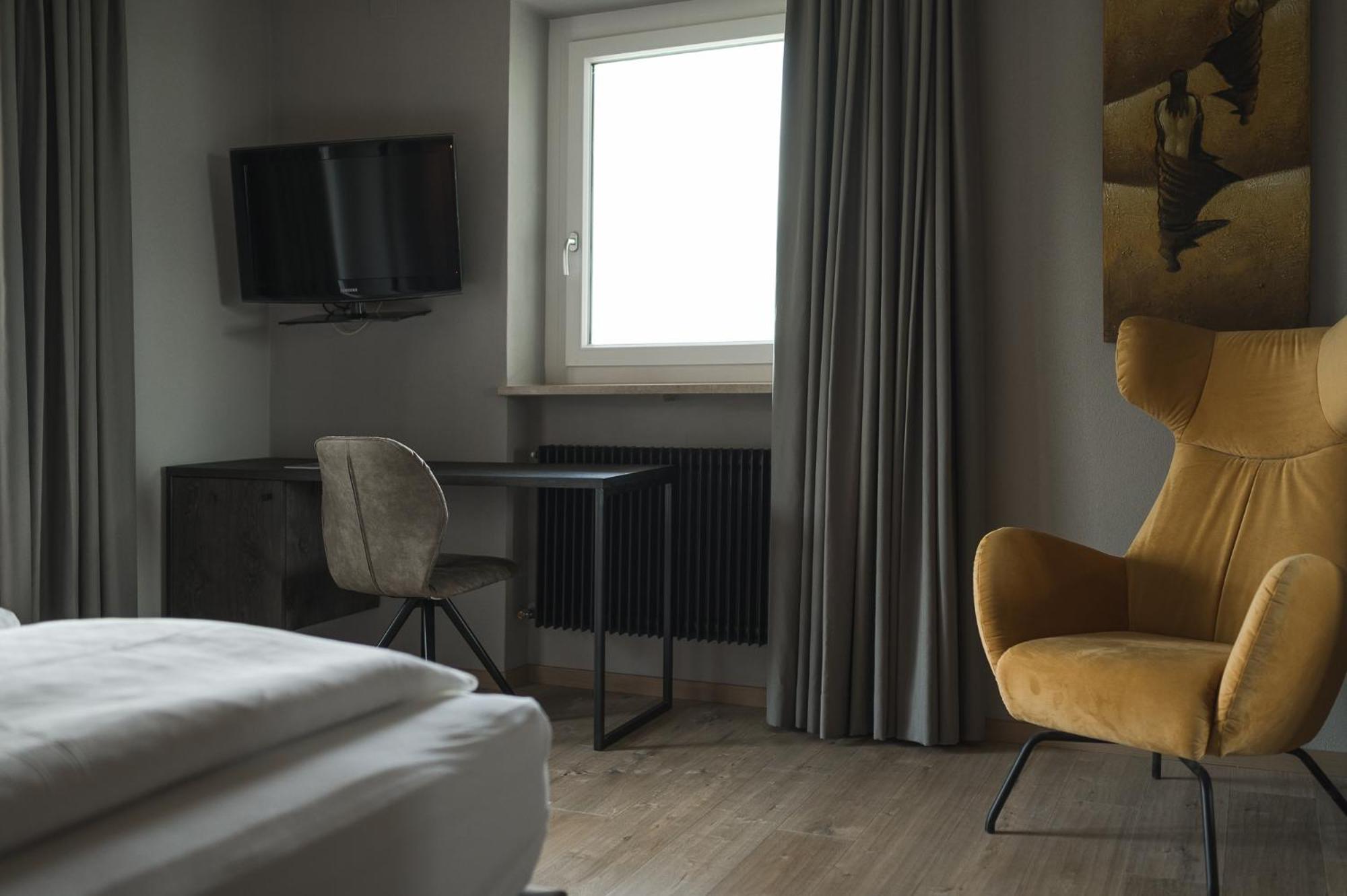 Haus Artus Aparthotel Schenna Luaran gambar