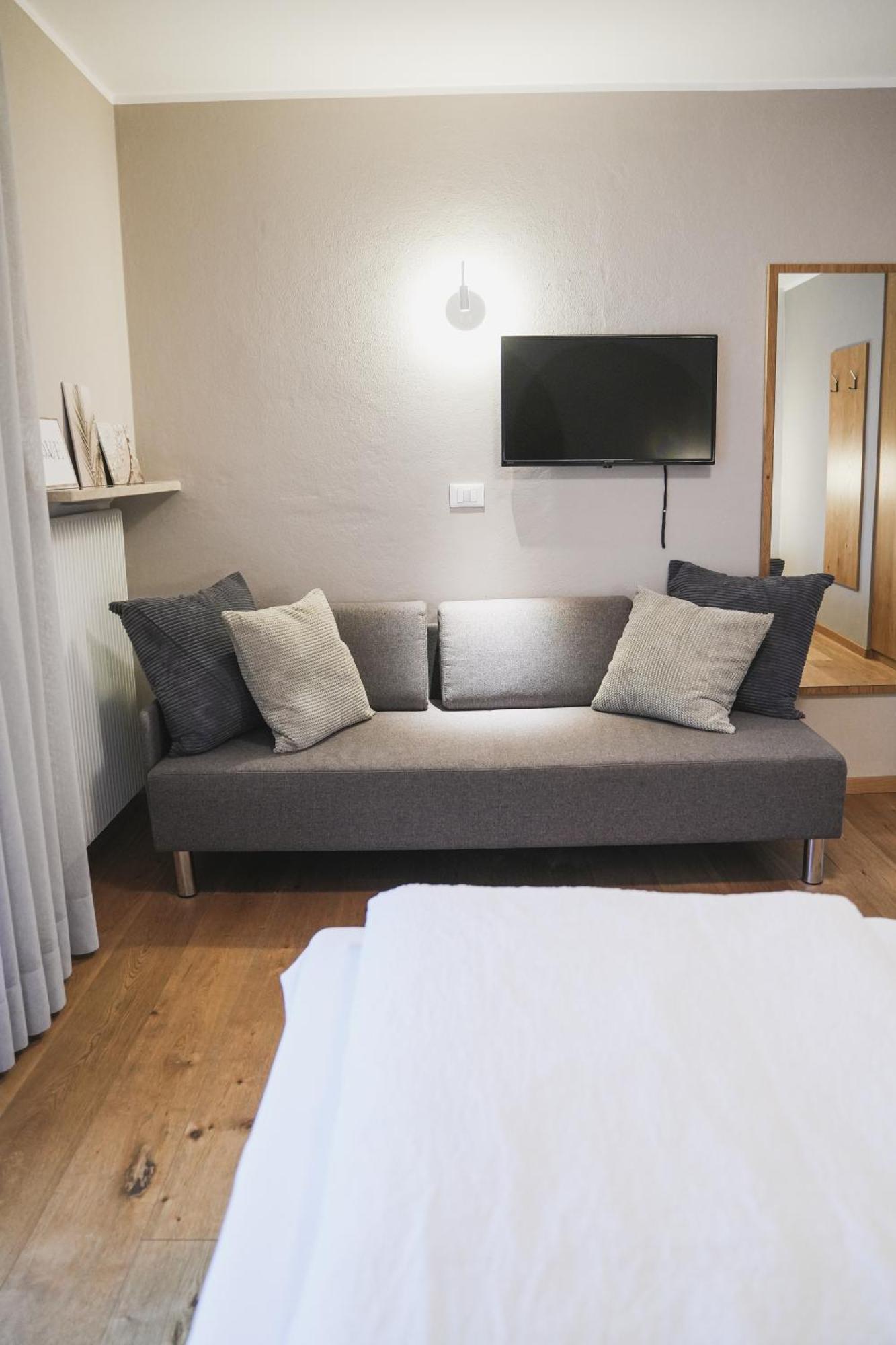 Haus Artus Aparthotel Schenna Luaran gambar