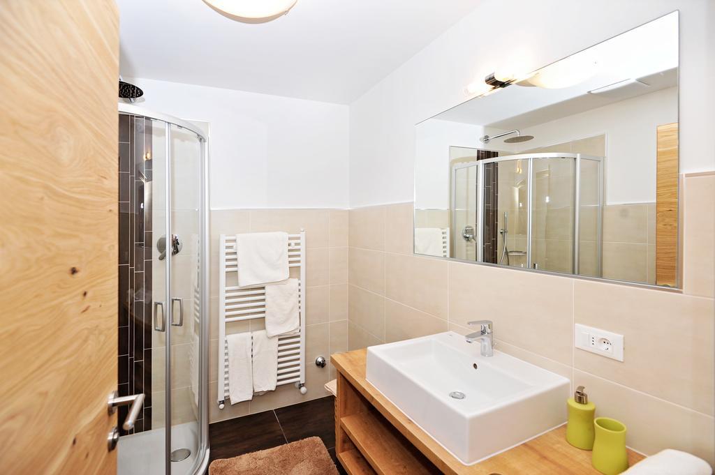 Haus Artus Aparthotel Schenna Luaran gambar